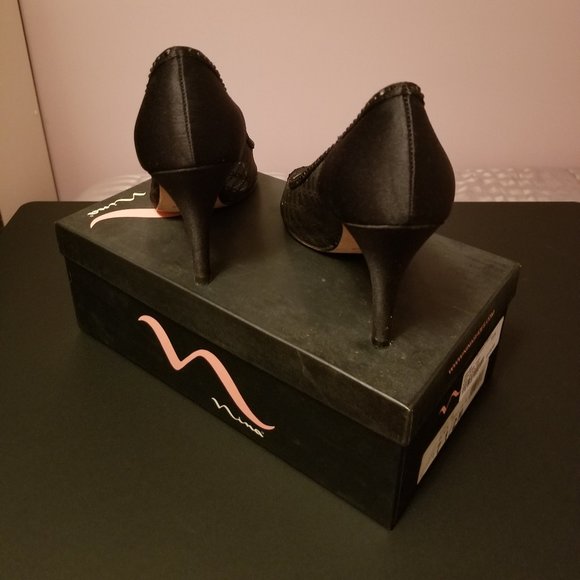 High heels - Picture 5 of 5